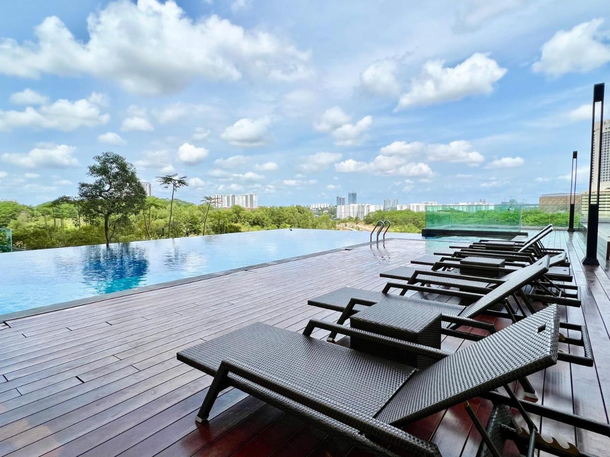 Royale Cottage Midvalley Netflix Pools 4 Pax Джохор-Бару Экстерьер фото